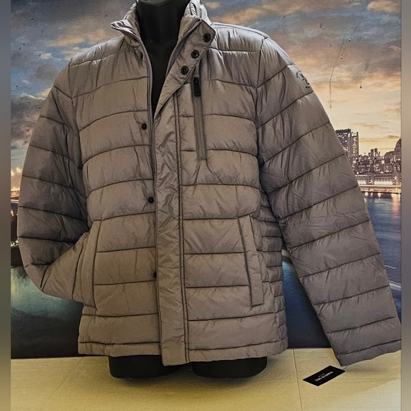 KENNETH COLE NEW YORK PUFF COAT - Picture 2 of 13